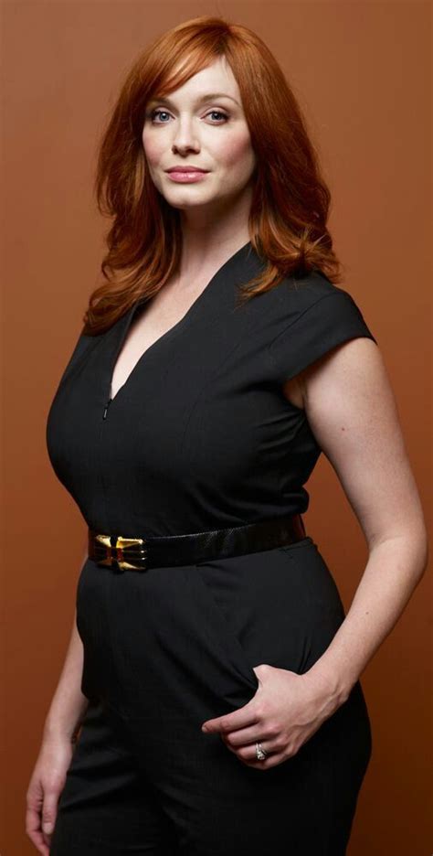 christina hendricks measures and pictures